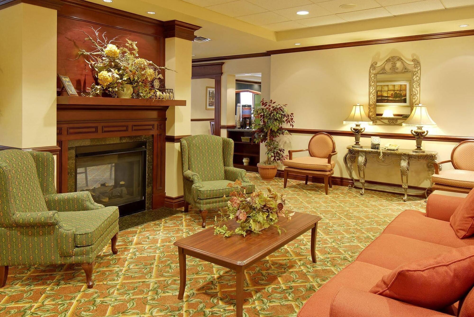 Hampton Inn Toronto-Mississauga West Интерьер фото